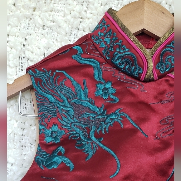 Custom made bodysuit with fishnet body and dragon embroidered crop top medium - Picture 4 of 7